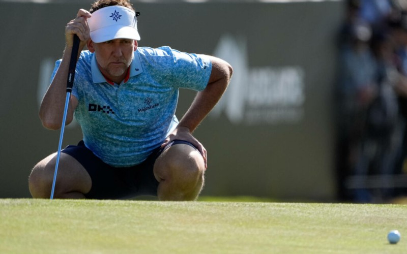 Poulter hits back at criticism of his LIV Golf form