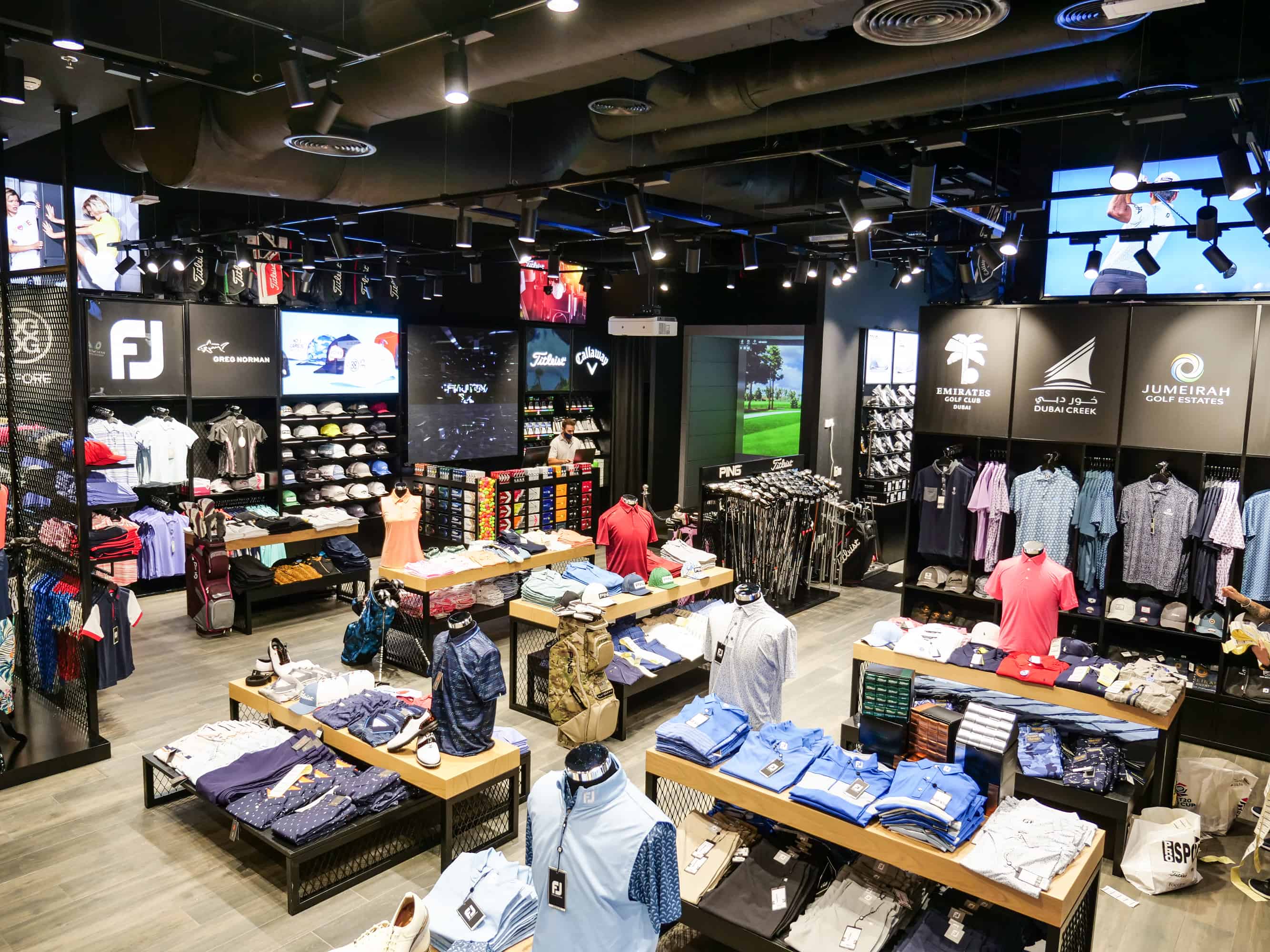 ontsnapping uit de gevangenis Assimileren Inconsistent Golf Superstore open up new store in Mall of the Emirates